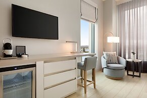 The Viv Hotel, Anaheim, a Tribute Portfolio Hotel