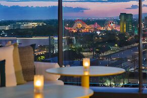 The Viv Hotel, Anaheim, a Tribute Portfolio Hotel