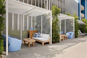 The Viv Hotel, Anaheim, a Tribute Portfolio Hotel