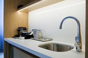 The Viv Hotel, Anaheim, a Tribute Portfolio Hotel