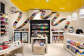 The Viv Hotel, Anaheim, a Tribute Portfolio Hotel