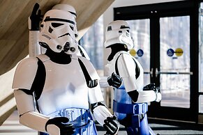 The Viv Hotel, Anaheim, a Tribute Portfolio Hotel