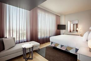 The Viv Hotel, Anaheim, a Tribute Portfolio Hotel