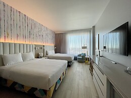 The Viv Hotel, Anaheim, a Tribute Portfolio Hotel