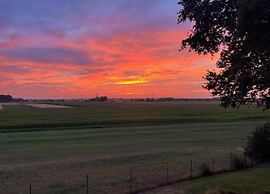 Villa Oesterdam Sleeps 8 Persons