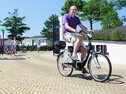 Gorgeous Chalet With Dishwasher in Noordwijk, Near the Sea
