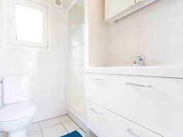 Comfortable Chalet With Dishwasher in Noordwijk near the Sea