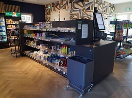 Comfortable Chalet With Dishwasher in Noordwijk