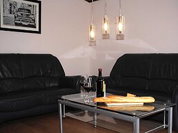 Chalet in Gerolstein With Forest