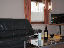 Chalet in Gerolstein With Forest