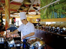 Restyled Villa with Washing Machine near River Moselle