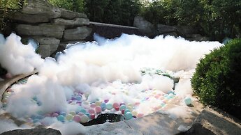 Holiday Inn Dalian Hot Spring by IHG