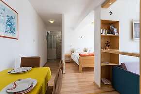 Charming Studio Apartment With Beautiful Panoramic sea View