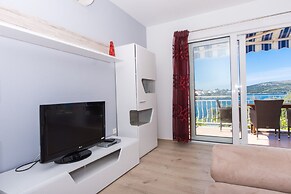 New Beach 4 Star Luxury Apartment 3 Bedrooms 3 Bathrooms, Free Boat Be