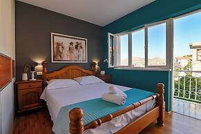 Apartment With Breathtaking sea View