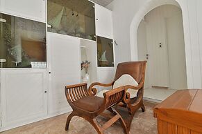 Apartment With Breathtaking sea View