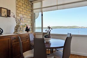 Apartment With Breathtaking sea View