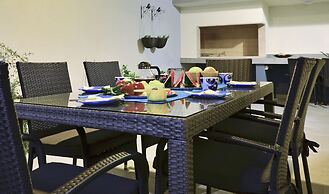 Villa Nina Makarska With Heated Infinity Pool of 33 m2 and Stunning se