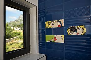 Villa Nina Makarska With Heated Infinity Pool of 33 m2 and Stunning se