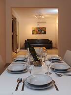 Citybreak Apartman With Private Beach Near Split