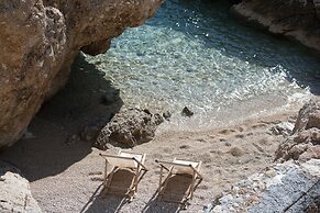 Citybreak Apartman With Private Beach Near Split