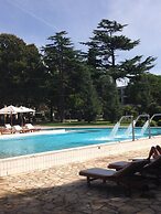 Apartment in Villa, big Garden, Private Pool, Close to Beach and Zadar