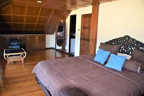 Luxury 4 Bed Pool Villa