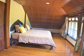 Luxury 4 Bed Pool Villa