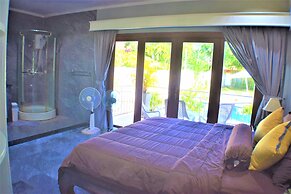 Luxury 4 Bed Pool Villa