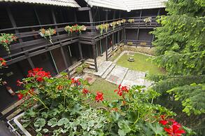 Looking for Green, Relaxing Vacation