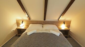 Looking for Green, Relaxing Vacation