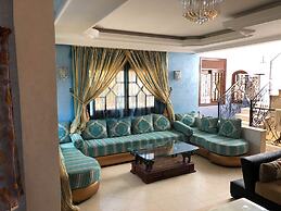 5 Bedroom Holiday Villa Yasmine, Perfect for Family Holidays, Near Bea