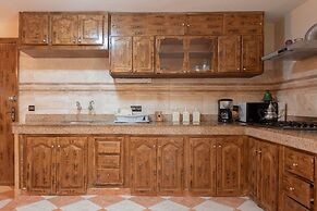 5 Bedroom Holiday Villa Yasmine, Perfect for Family Holidays, Near Bea