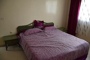 5 Bedroom Holiday Villa Yasmine, Perfect for Family Holidays, Near Bea