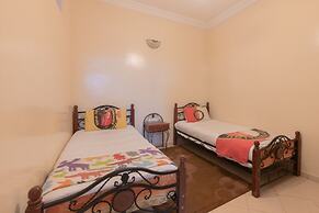 5 Bedroom Holiday Villa Yasmine, Perfect for Family Holidays, Near Bea