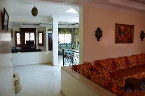 5 Bedroom Holiday Villa Yasmine, Perfect for Family Holidays, Near Bea