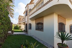 5 Bedroom Holiday Villa Yasmine, Perfect for Family Holidays, Near Bea
