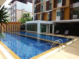 1 Double Bedroom Apartment With Swimming Pool Security and High Speed 