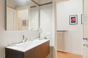 San Fermo Luxury Apartment