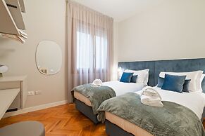 San Fermo Luxury Apartment