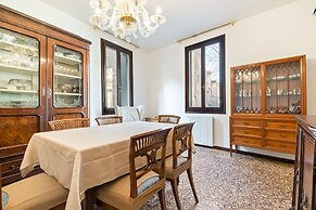 Del Remer Apartment - 5mins from San Marco sq