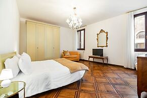 Del Remer Apartment - 5mins from San Marco sq