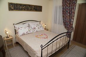 House With Pool in Split Near the Beach