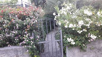 Room-wonderfull View to the Entire bay o