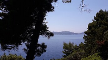 Room-wonderfull View to the Entire bay o