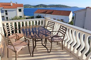 Apartments 4 Dolphins Rogoznica - Central Dalmatia