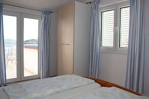 Apartments 4 Dolphins Rogoznica - Central Dalmatia