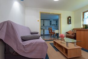 The Apartment Consists of two Bedrooms, a Bathroom, a Kitchen and a Li