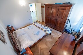 The Apartment Consists of two Bedrooms, a Bathroom, a Kitchen and a Li