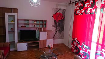 Beautiful Apartment With Balcony on Island Rab
